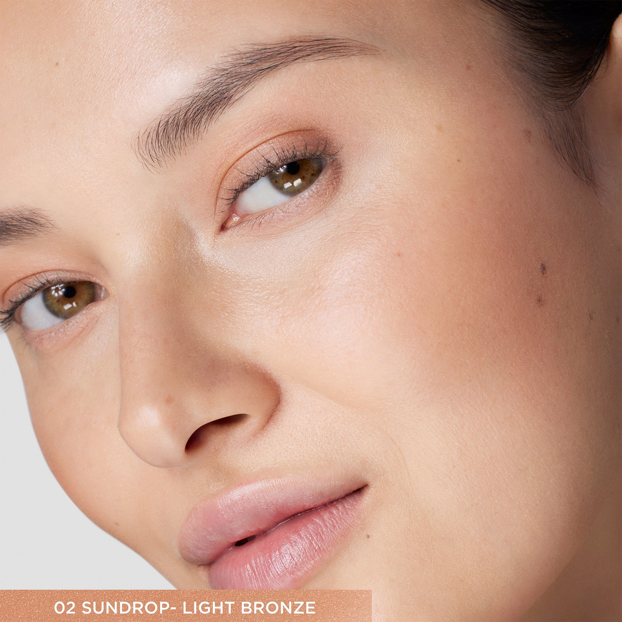 Tinted Moisturizer Bronzer View 2