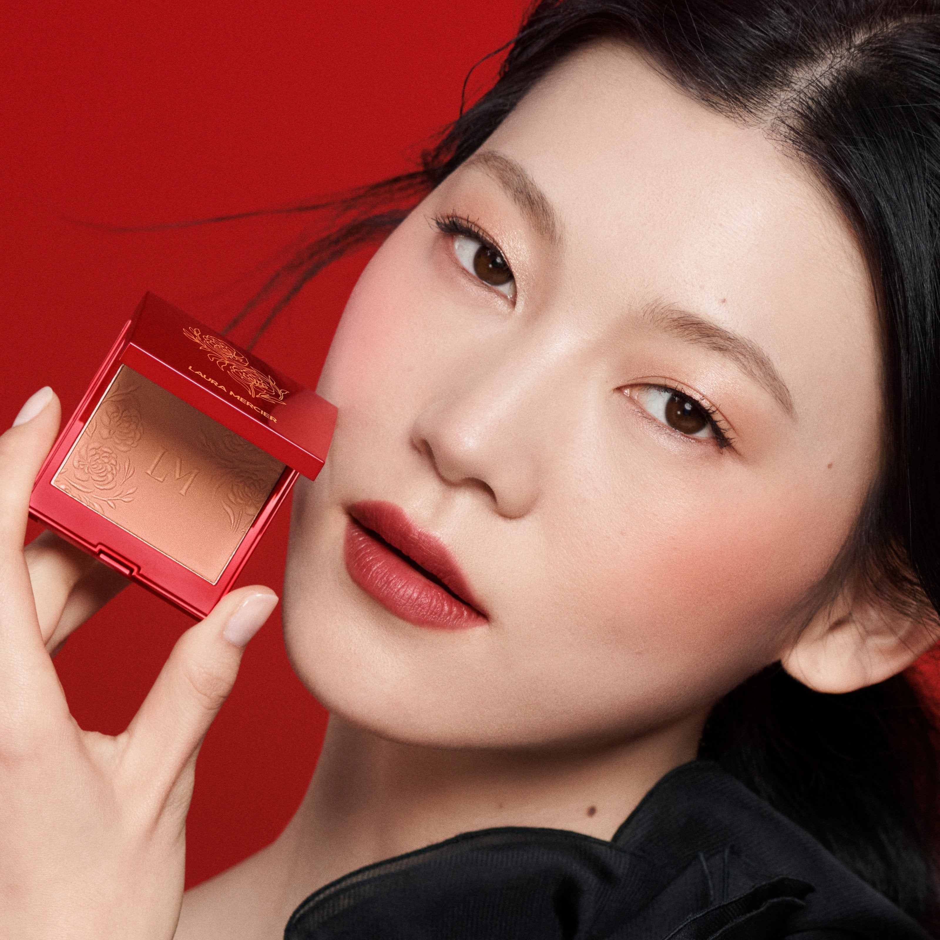 Limited-Edition Blush Color Infusion view 4