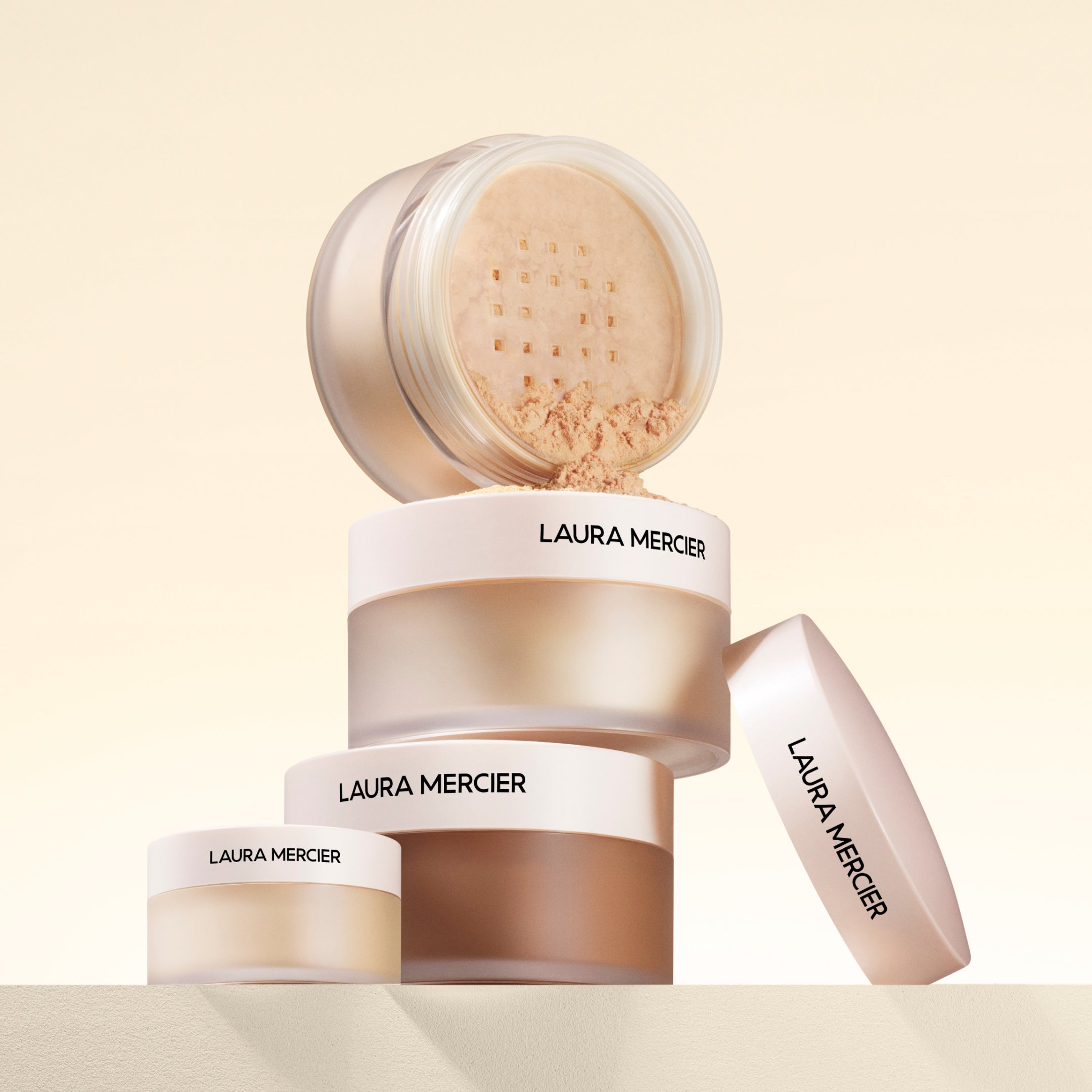 Translucent Loose Setting Powder Ultra-Blur Mini | Laura Mercier Canada